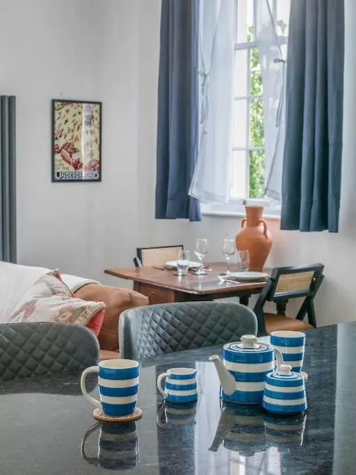Regency Style Marvel Apartment GLOUCESTERSHIRE United Kingdom